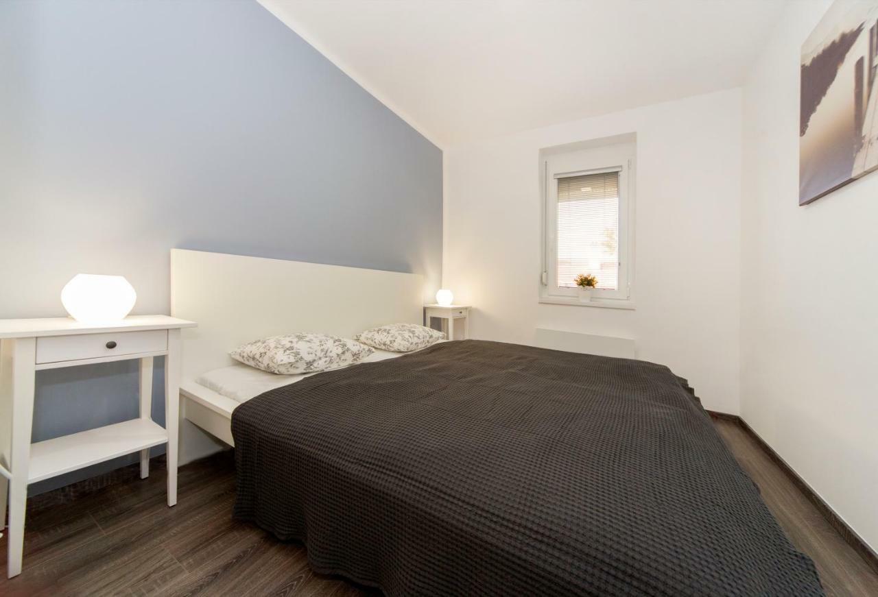 Res Apartman Eger Luaran gambar