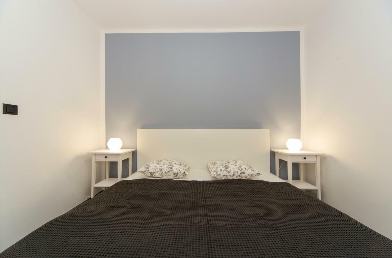 Res Apartman Eger Luaran gambar